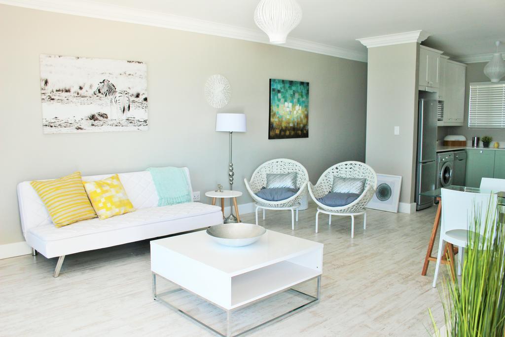 Blouberg Beachfront Apartment Bloubergstrand Oda fotoğraf