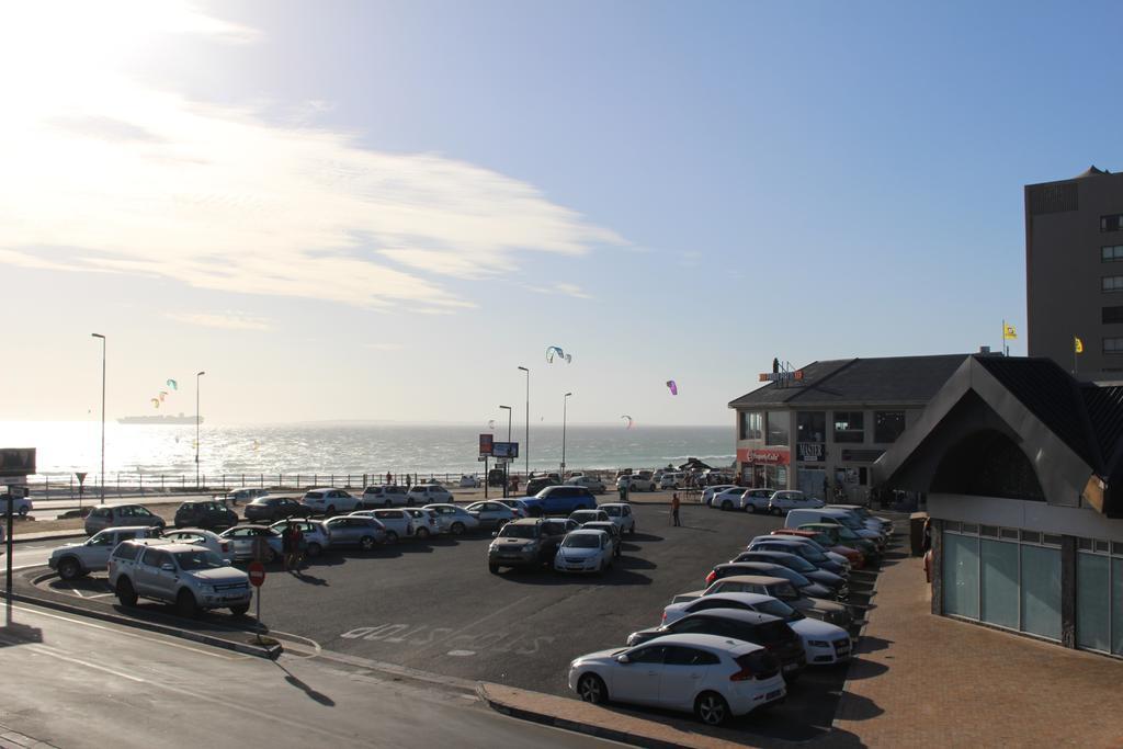 Blouberg Beachfront Apartment Bloubergstrand Oda fotoğraf