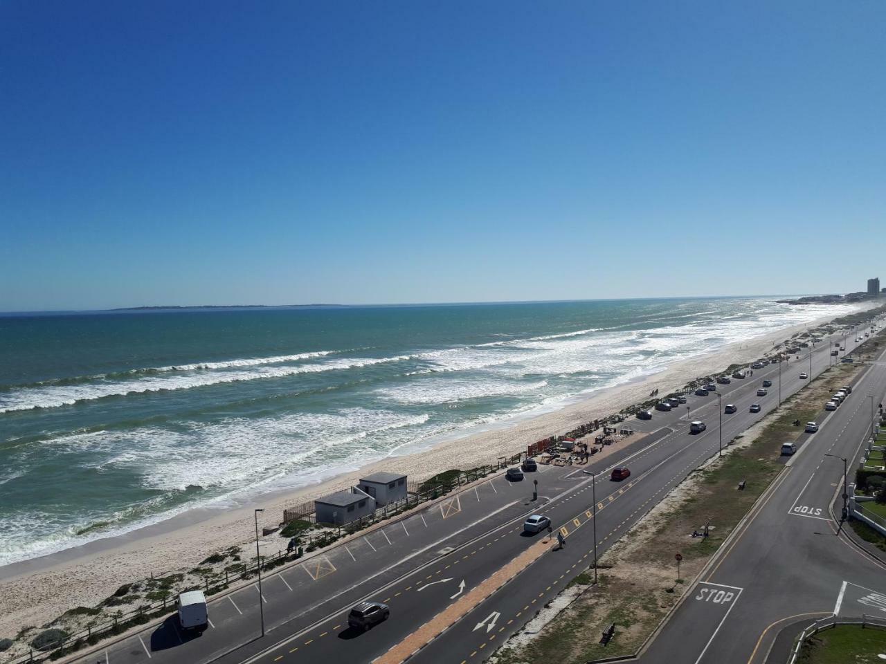 Blouberg Beachfront Apartment Bloubergstrand Dış mekan fotoğraf